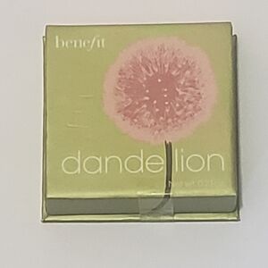Benefit Silky-Soft Powder Blush Brush is not included